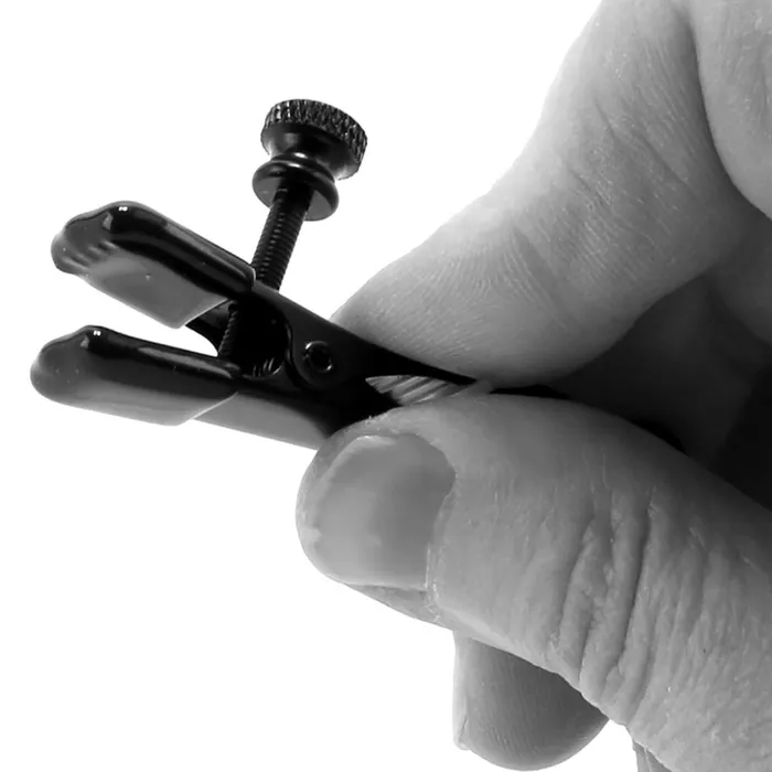 pink cherry Spartacus Broad Tip Clamp with Black Link Chain Anal