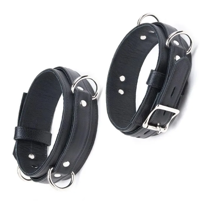 Premium Garment Leather Locking Thigh Restraints The Stockroom Restraints
