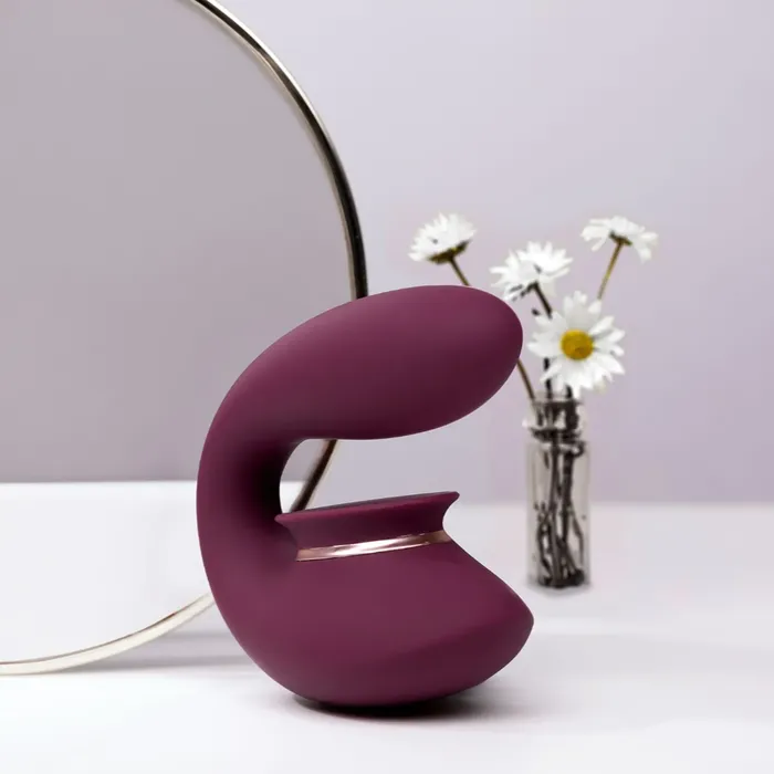 SHOTS Vibrators SHOTS Twitch 3 Rechargeable Vibrator and Suction Burgundy