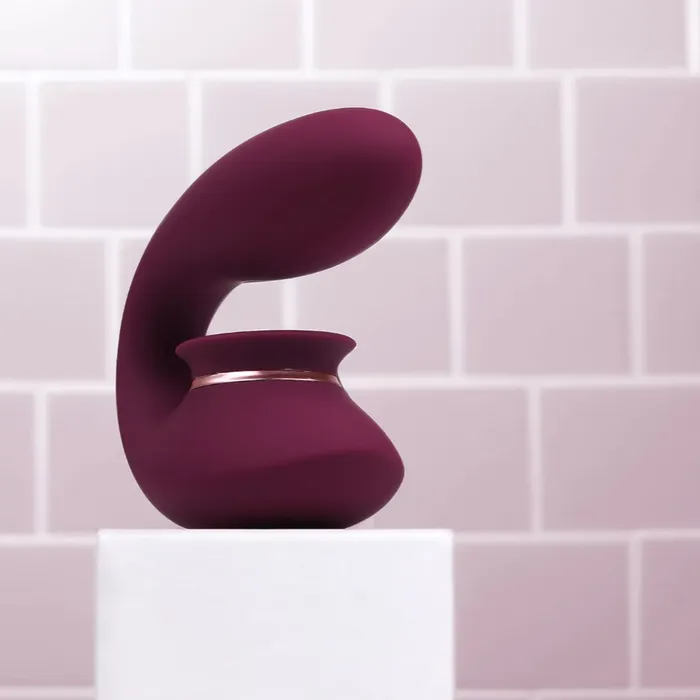 SHOTS Vibrators SHOTS Twitch 3 Rechargeable Vibrator and Suction Burgundy