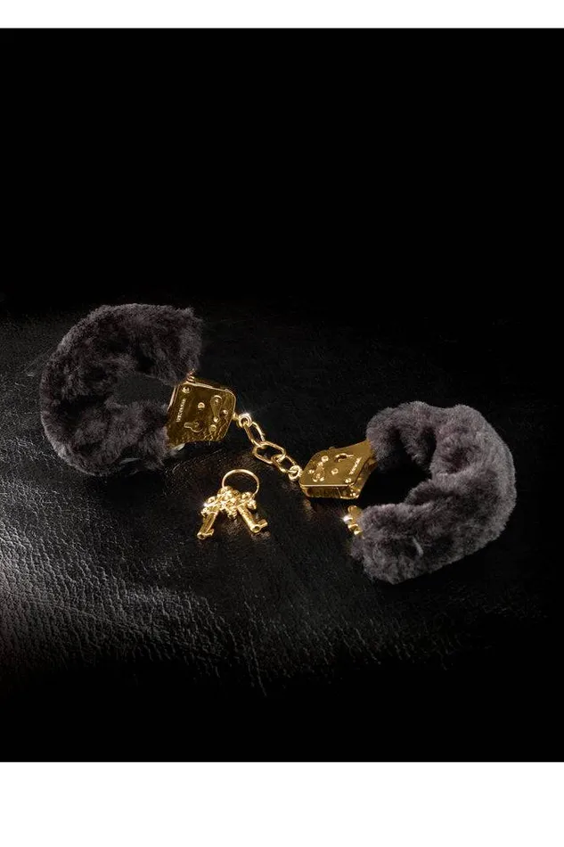 Anal Pipedream Fetish Fantasy Gold Deluxe Furry Cuffs BlackGold Pipedream